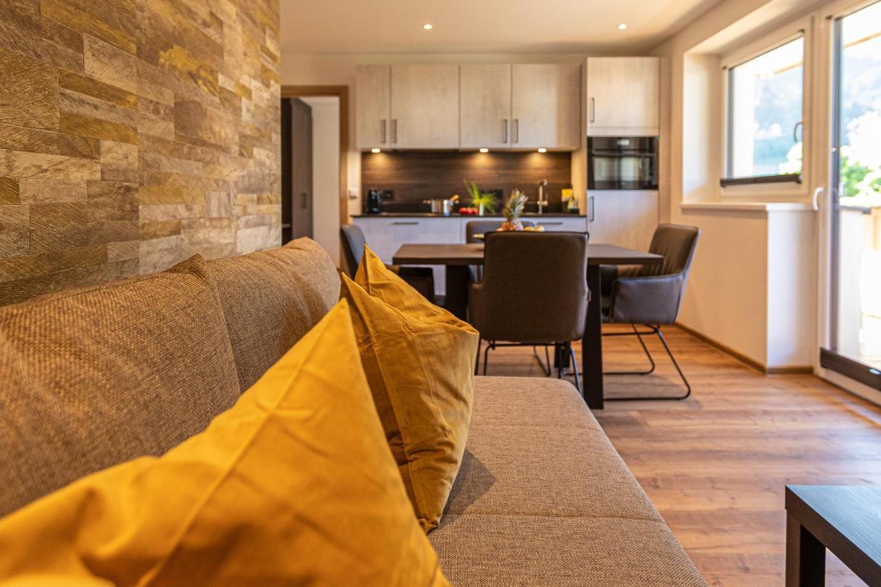 Tevini Boutique Suites by we rent Zell am See Extérieur photo