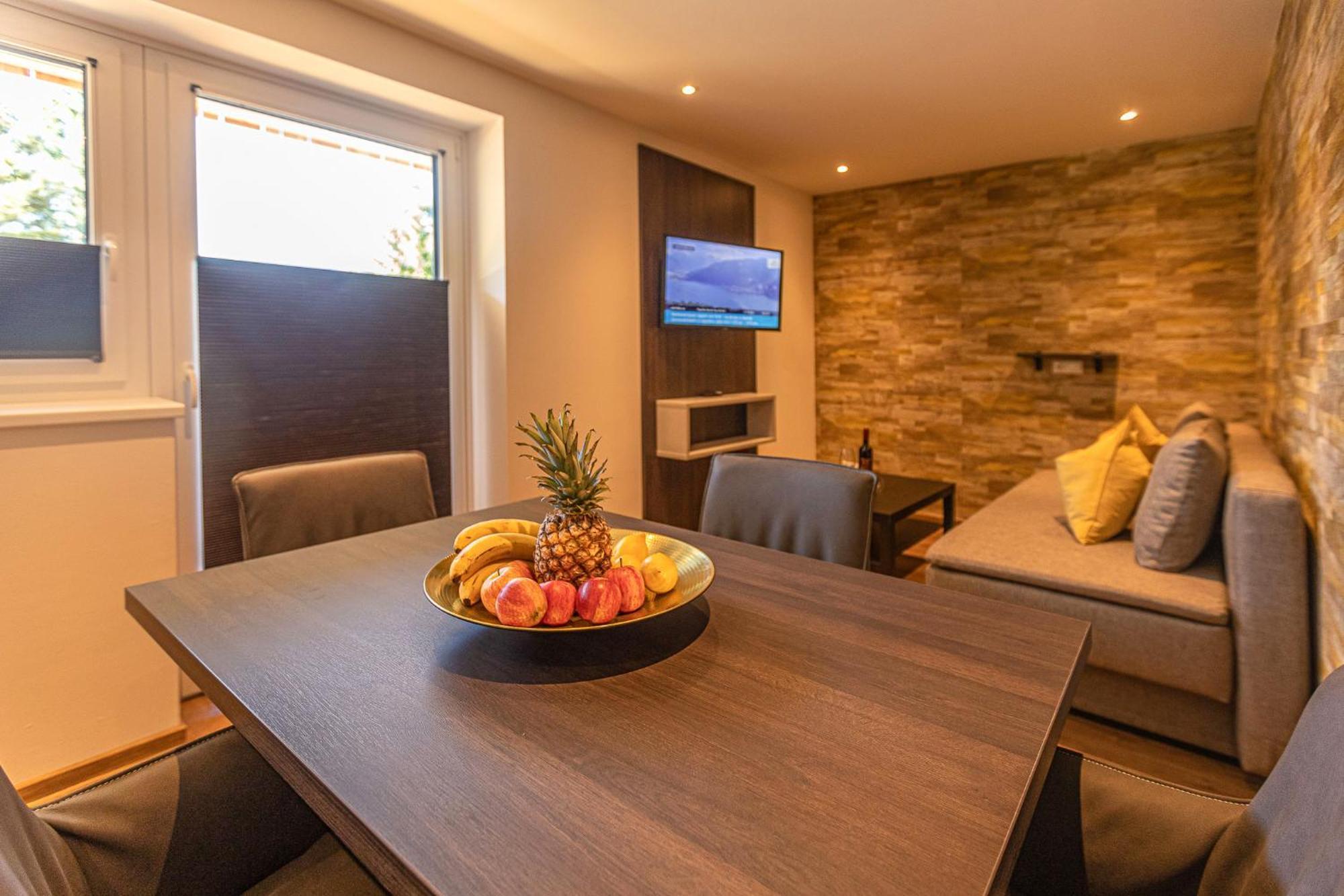 Tevini Boutique Suites by we rent Zell am See Chambre photo
